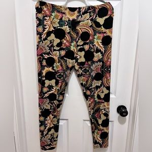 LuLuRoe Disney Leggings